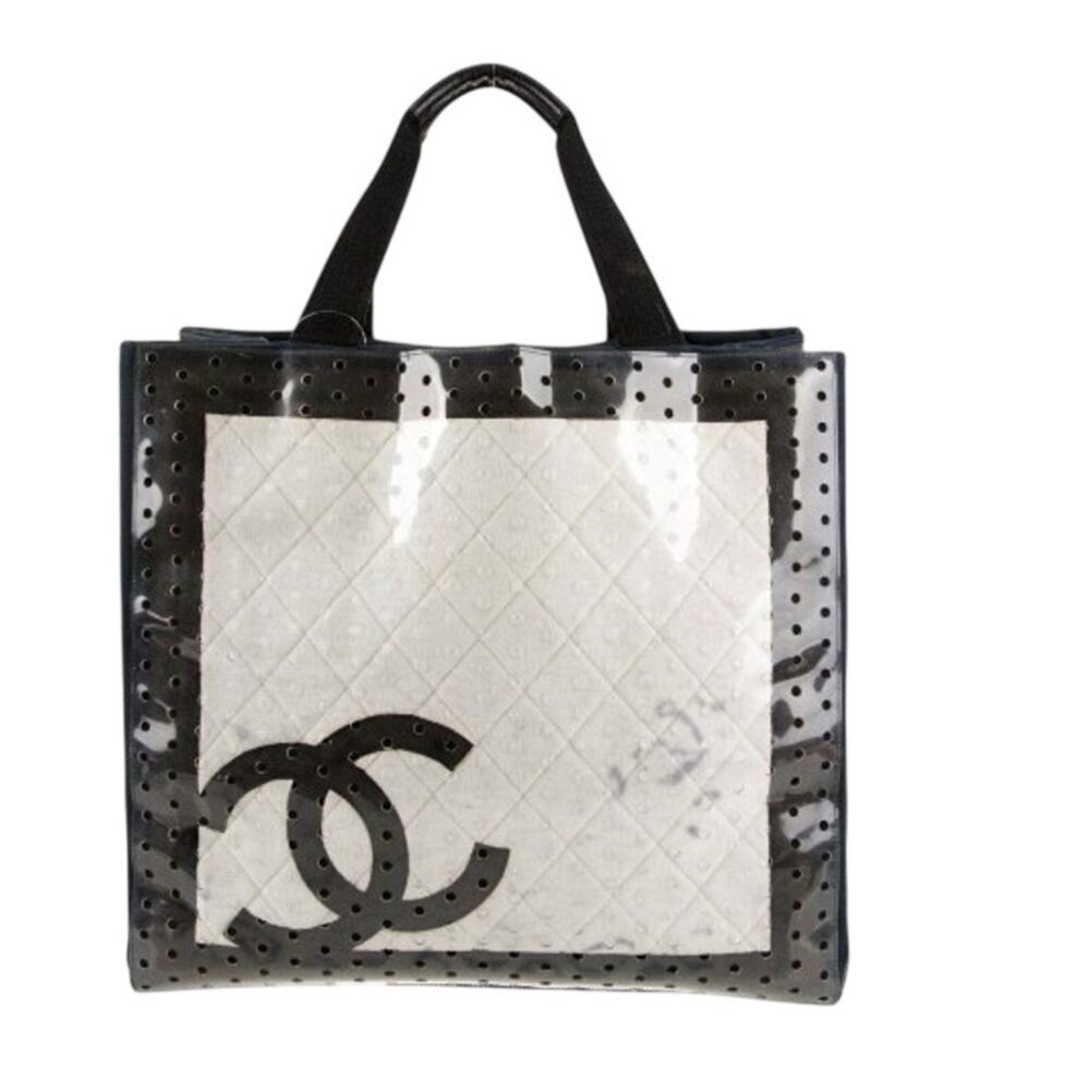 Chanel ENORMOUS tote, black + white fabric w/perforated pvc layer over material - Picture 4 of 16